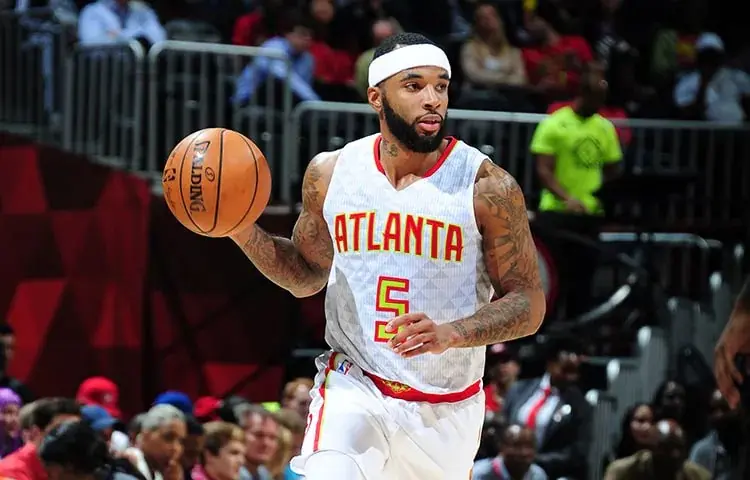 Malcolm Delaney Biography: Age, Net Worth, Girlfriend, Height, Parents, Career, NBA, Atlanta Hawks