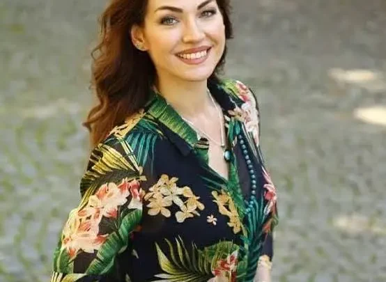 Aslı Mavitan Balkaş Biography: Age, Husband, Height, Net Worth, TV Shows, Movies