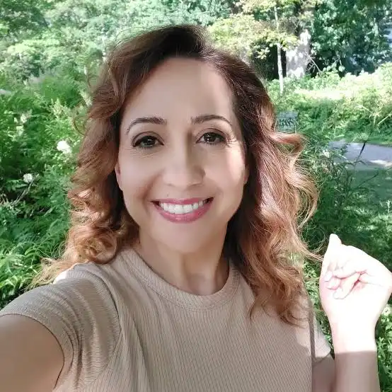 Houda Rihani Biography:Age, Films, Relationship, Parents, Net Worth, Height, Facebook, Awards