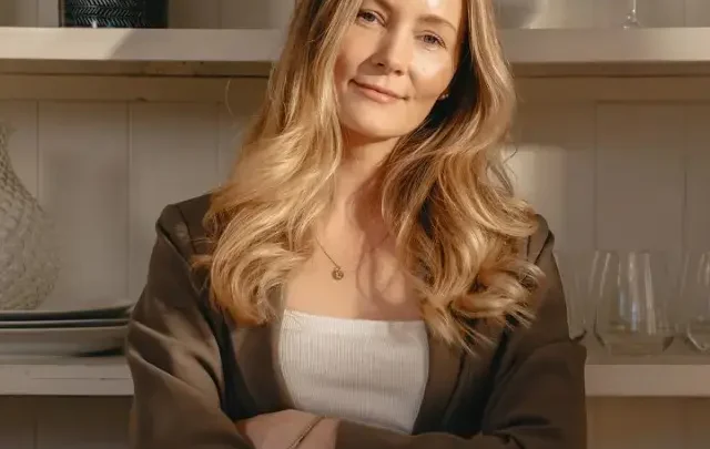 Christina Dueholm Biography: Age, Husband, Daughter, Net Worth, Blog, Fashion Design