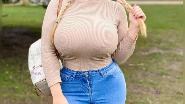 Cristina Fox Biography: Age, Boyfriend, Net Worth, Height, Parents, Instagram, Career