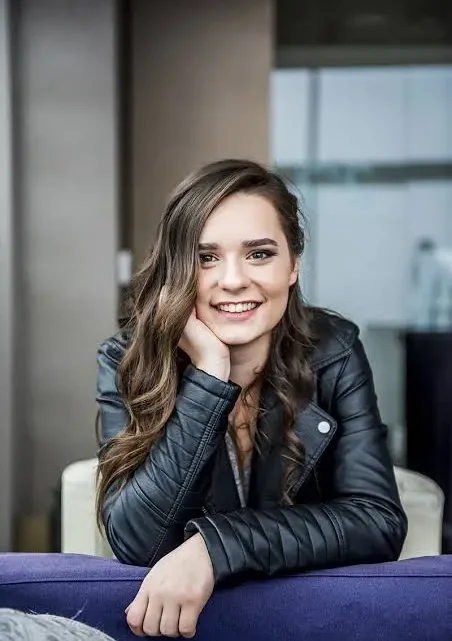 Ece Hakim Biography: Age, Boyfriend, Net Worth, Movies, TV Shows, Career, Instagram