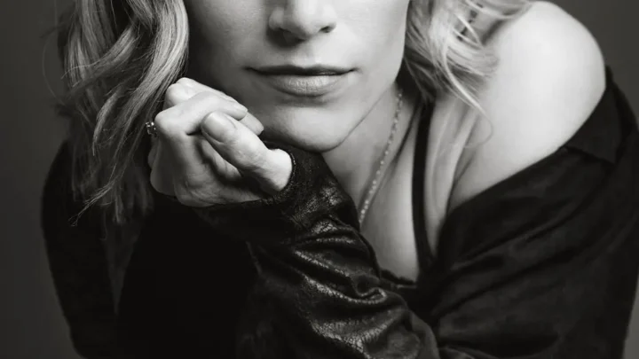 Renny Grames Biography: Age, Husband, Net Worth, Height, Parents, Movies, YouTube