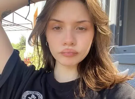 Esma Yılmaz Biography: Age, Boyfriend, Net Worth, Height, Parents, Movies, Instagram