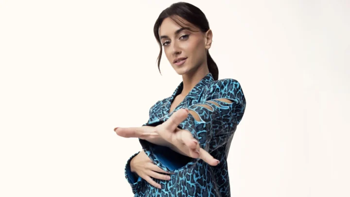 Valeria Angione Biography: Boyfriend, Age, Net Worth, Height, Book, Tours, Movies, Brother