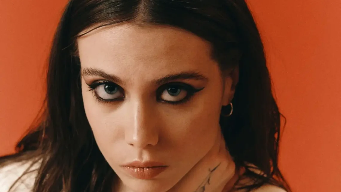 Lil Jolie Biography: Age, Songs, Net Worth, Boyfriend, Albums, Height, Sanremo