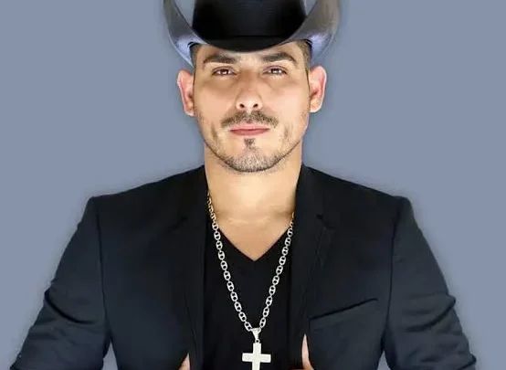 Espinoza Paz Biography: Age, Wife, Net Worth, Height, Songs, Mother, Real Name