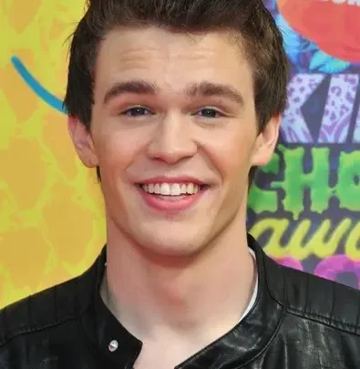 Peyton Clark Biography: Age, Girlfriend, Net Worth, Height, Movies, Sister, TV Shows