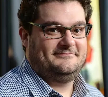 Bobby Moynihan Biography: Wife, Age, Daughter, Net Worth, Height, SNL, Movies, Parents