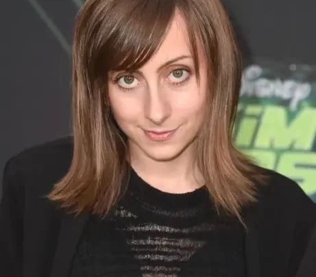 Allisyn Snyder Biography: Age, Husband, Net Worth, Height, Movies, Parents, Sister