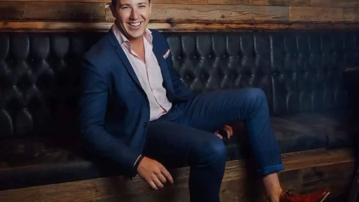 Ryan Pownall Biography: Age, Net Worth, Podcast, Business, Career, Girlfriend, TikTok