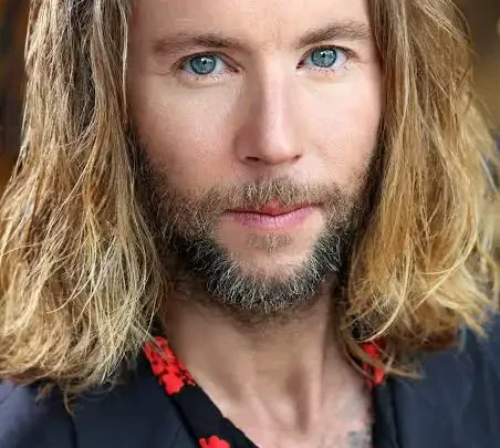 Greg Cipes Biography: Net Worth, Real Name, Facebook, Parents, Religion, Height, Movies, Girlfriend, Instagram