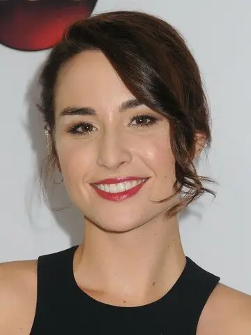 Allison Scagliotti Biography: Age, Boyfriend, Net Worth, Movies & TV Shows, Height, Music