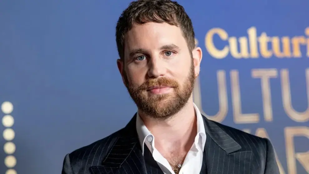 Ben Platt Biography: Husband, Age, Net Worth, Height, Movies & TV Shows, Parents, Siblings