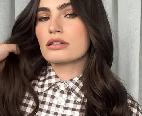 Kathryn Gallagher Biography: Husband, Age, Net Worth, Height, Movies & TV Shows, Parents, Brother