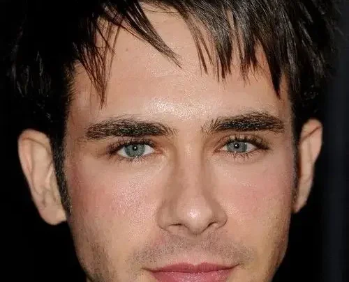 Scott Mechlowicz Biography: Age, Net Worth, Movies & TV Shows, Height, EuroTrip, Wife