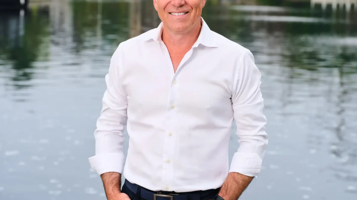 Craig Strong Biography: Net Worth,Films, Wife, Nationality, Parents,Awards, Children