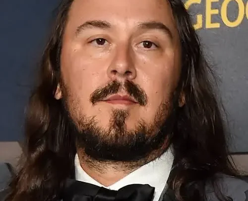Kyle Newacheck Biography: Wife, Age, Net Worth, Height, TV Shows, Parents, Brother