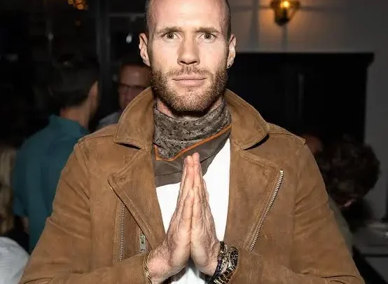 Oliver Trevena Biography: Wife, Age, Net Worth, Height, Movies & TV Shows, Parents, Siblings