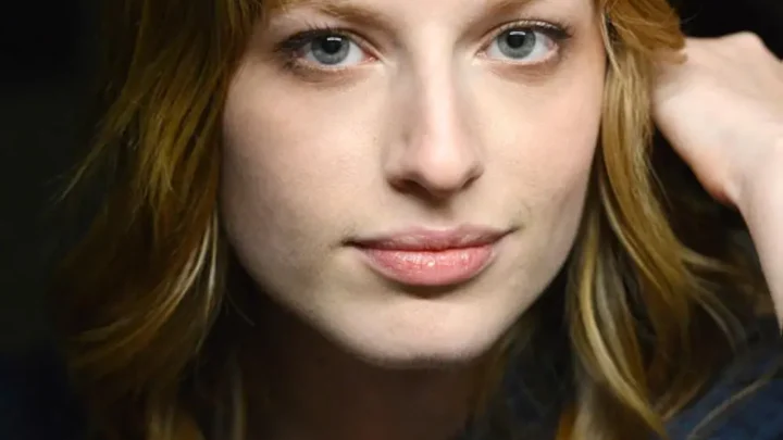 Zena Grey Biography: Age, Husband, Net Worth, Movies & TV Shows, Parents