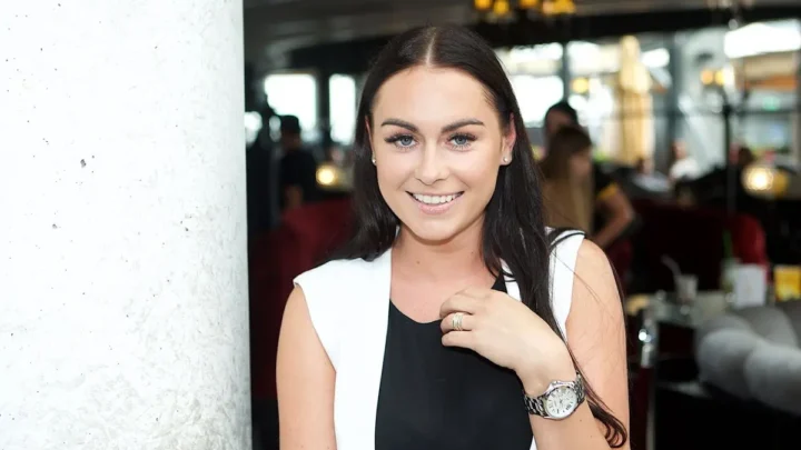 Simona Nainė Biography: Husband, Age, Net Worth, Height, Parents, Songs, Business, Instagram