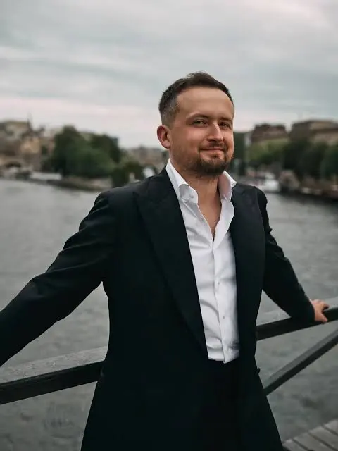 Mantas Katleris Biography: Wife, Age, Net Worth, Career, YouTube, Podcasts, Instagram