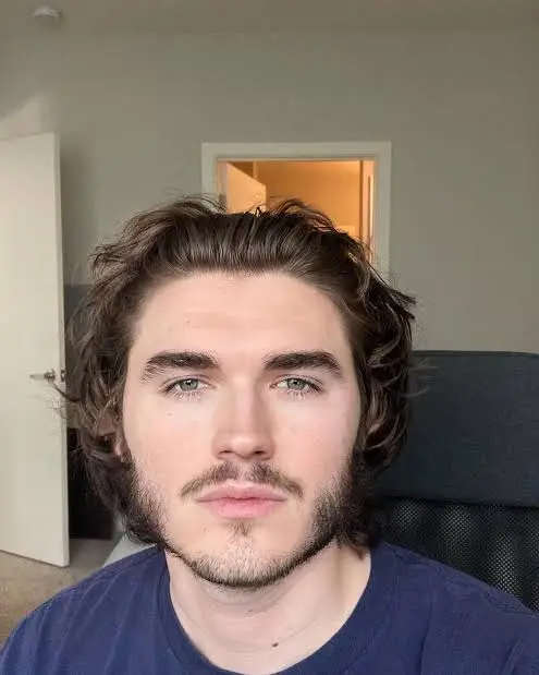 Jschlatt Biography: Age, Net Worth, Height, Real Name, YouTube, Twitch, Podcasts, Girlfriend