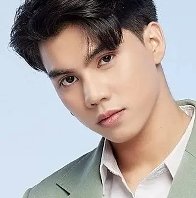 Thitipong Sengngai Biography: Net Worth, Height, Instagram,Girlfriend,Age, Parents, Facebook, Movies, Nationality