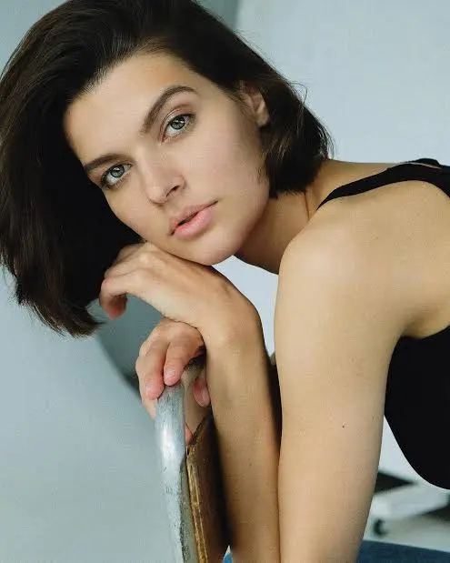 Aleksandra Zotova Biography: Age, Boyfriend, Height, Net Worth, Jill Valentine, Parents, Instagram