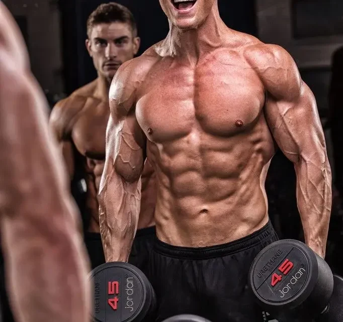 Steve Cook Biography: Age, Girlfriend, Child, Height, Net Worth, Parents, Siblings