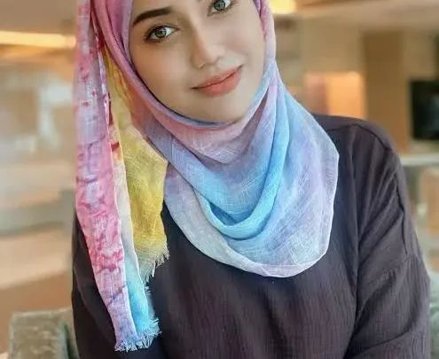 Yuna Zainal Biography: Age, Husband, Net Worth, Height, Instagram, Parents, Career