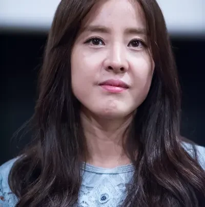 Park Eun-hye Biography: Parents, Age, Height, Net Worth, Husband, Instagram, Religion, Nationality, Children