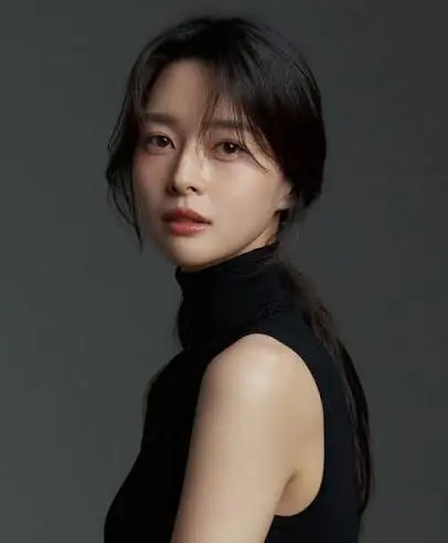 Kwon Nara Biography: Net Worth, Age, Height, Movies, Nationality, Boyfriend, Parents, Religion, Instagram