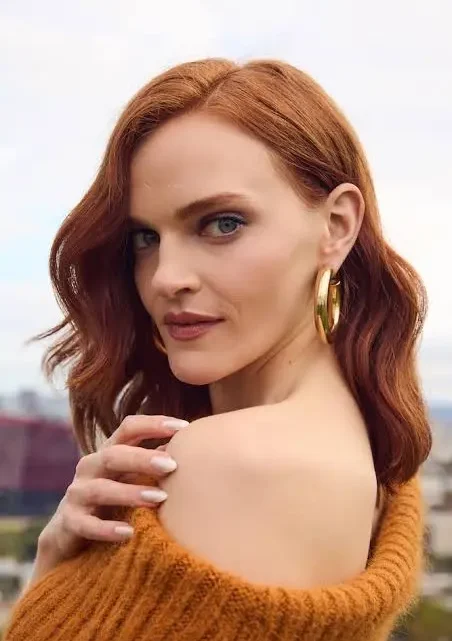 Madeline Brewer Biography: Husband, Age, Parents, Net Worth, Husband, Movies & TV Shows, Instagram