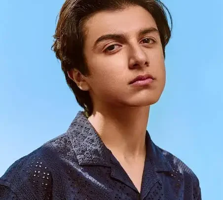 Bardia Seiri Biography: Age, Parents, Net Worth, Height, Movies, TV Shows, Religion, Girlfriend