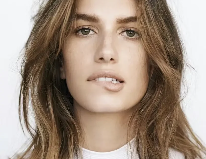 Rene Russo’s daughter, Rose Gilroy Biography: Parents, Age, Net Worth, Movies, Height, Husband, Career