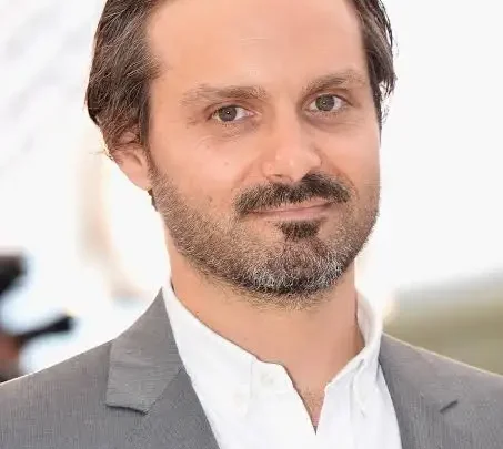 Ned Benson Biography: Parents, Movies, Age, Net Worth, Instagram, Career, Writing, Wife