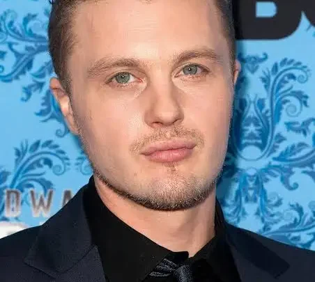 Michael Pitt Biography: Ethnicity, Parents, Age, Wife, Net Worth, Movies, Songs, Career