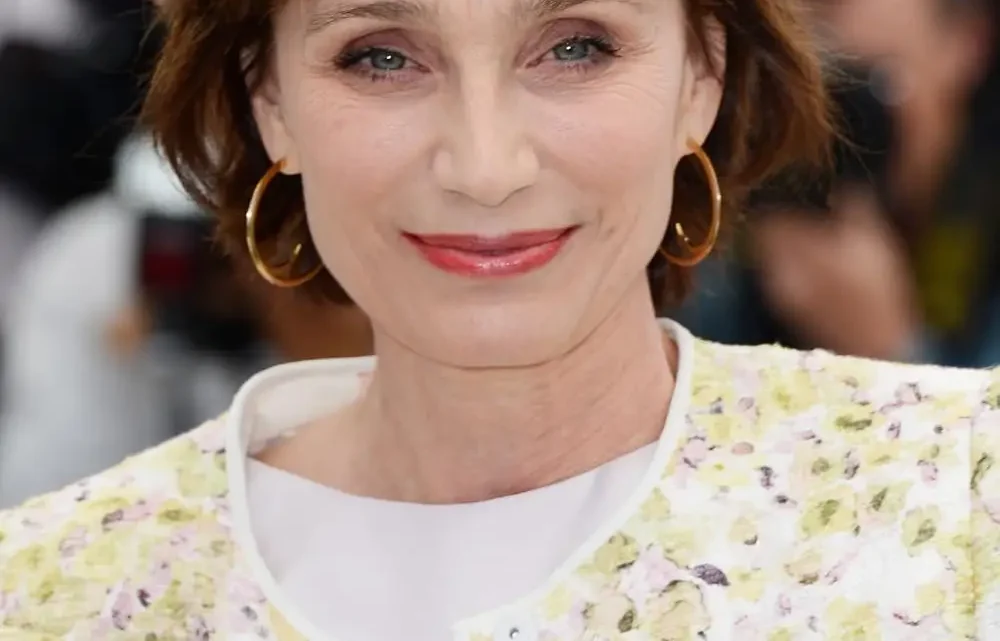 Kristin Scott Thomas Biography: Acting, Age, Husband, Net Worth, The English Patient, Career, Awards