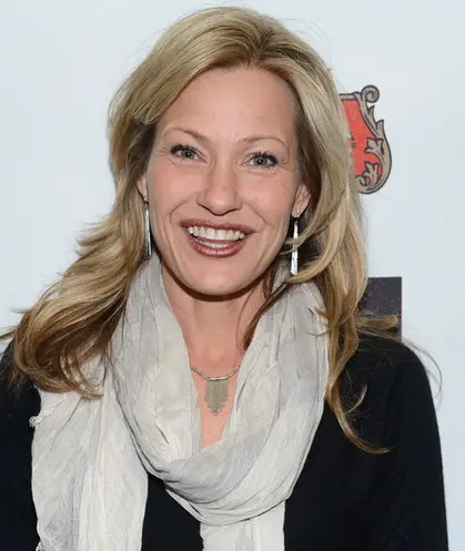 Joey Lauren Adams Biography: Age, Husband, Net Worth, Chasing Amy, Career, Parents, Siblings