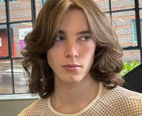 Jarvis Aivali Biography: Age, Girlfriend, Net Worth, TikTok, Career, Height, Fashion