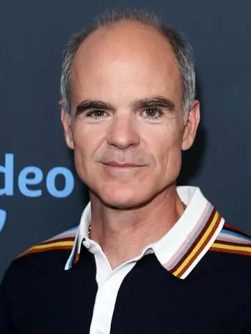 Michael Kelly Biography: Parents, Siblings, Age, Wife, Net Worth, Movies, TV Shows, Career