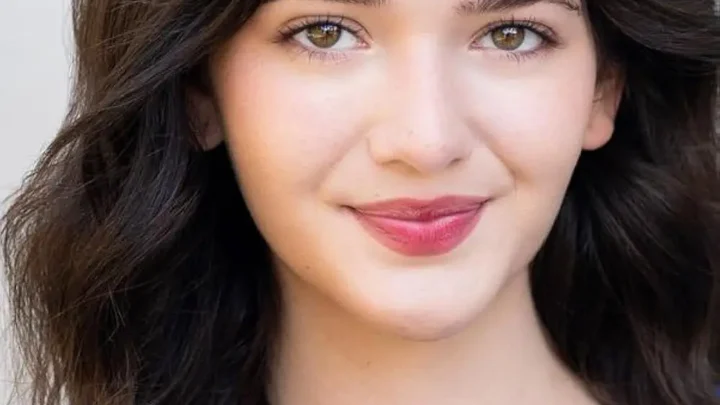 Krista Warner Biography: Boyfriend, Albums, Parents, Age, Net Worth, TV Shows, Songs, Career, Instagram