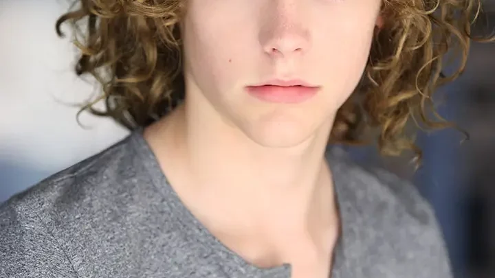 Britain Dalton Biography: Net Worth, Age, Siblings, Height, Movies, Girlfriend, Ethnicity, Parents