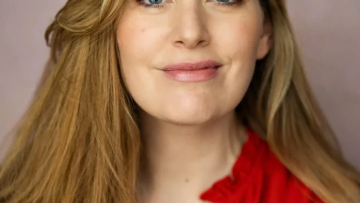 Olivia Lee Biography: Age, Husband, Movies, Height, Parents, Awards, Net Worth, Children