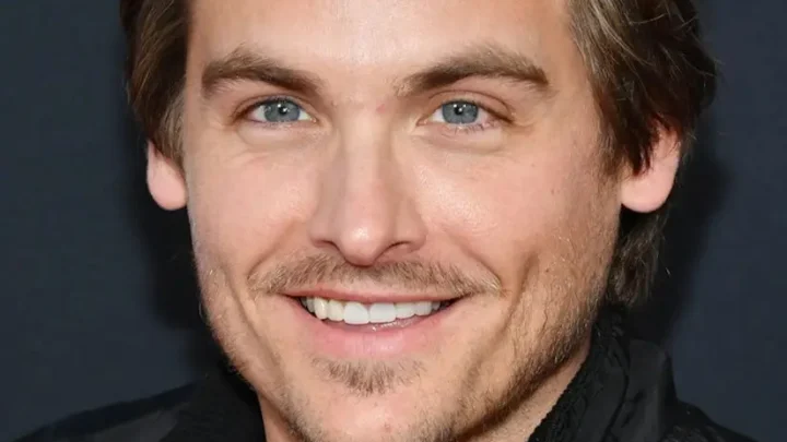 Kevin Zegers Biography: Net Worth, Real Name, Wife, Children, Movies, Siblings, Age, Height, Ethnicity, Religion