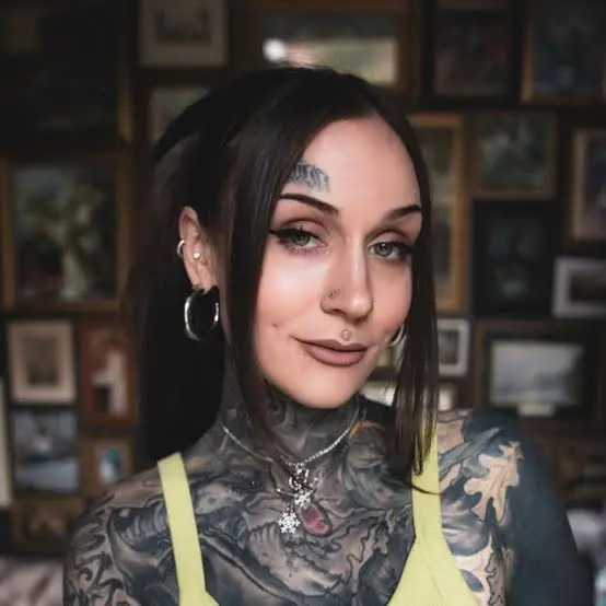 Monami Frost Biography: Age, Real Name, Net Worth, Height, Husband, Kids, Instagram