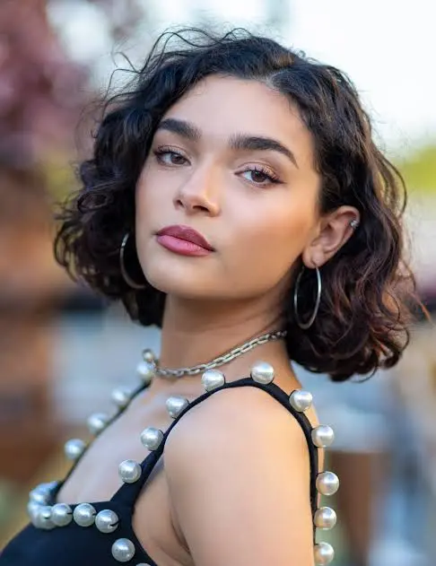 Paulina Chávez Bio: Age, Height, Net Worth, Parents, Sisters, Movies & TV Shows, Instagram, Boyfriend