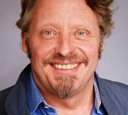 Charley Boorman Biography: Age, Wife, Movies, Accident, Children, Net Worth, Siblings, Religion, Ethnicity, Height