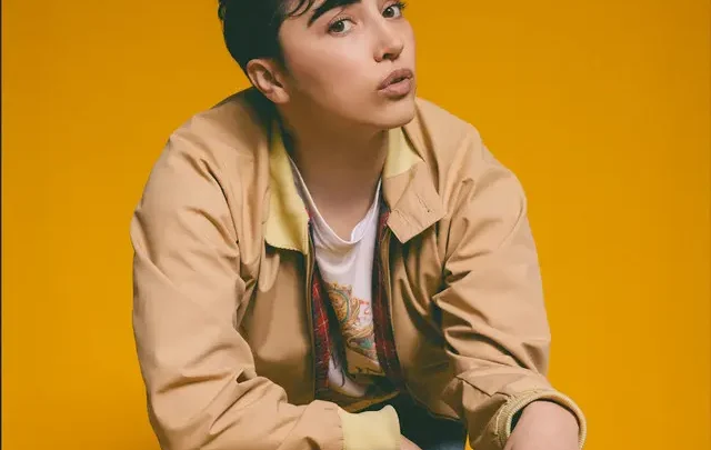 Alex Blue Biography: Husband, Age, Children, Net Worth, Songs, Albums, YouTube, Height